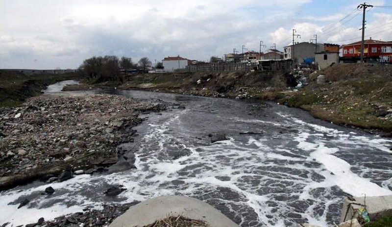 Tekirdağ'da çevreyi kirletenlere 6 milyon 799 bin lira ceza - Resim : 1