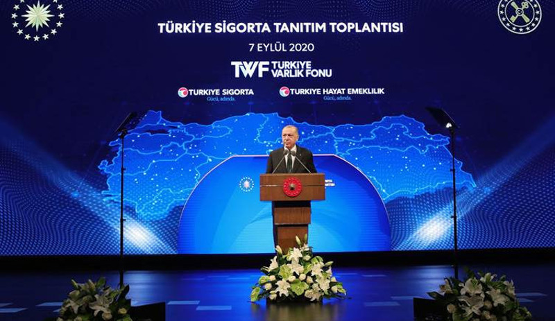 Hamzaçebi: Saray’a götürülen Maliye Bakanlığı personeline yemek verilmedi - Resim : 1