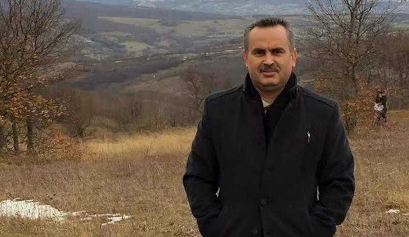 Sokağa çıkma yasağında binlerce ağacı kestiler - Resim : 2