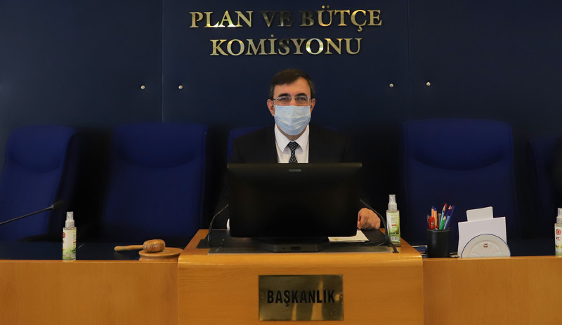 Meclis Plan ve Bütçe Komisyonu'nda muhalefete tehdit - Resim : 1