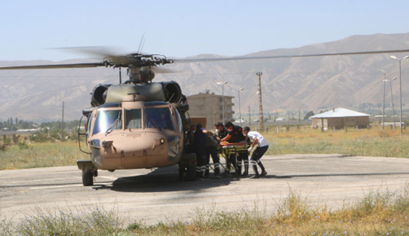 Hakkari'de araç uçuruma yuvarlandı: 6 ölü, 1 yaralı - Resim : 1