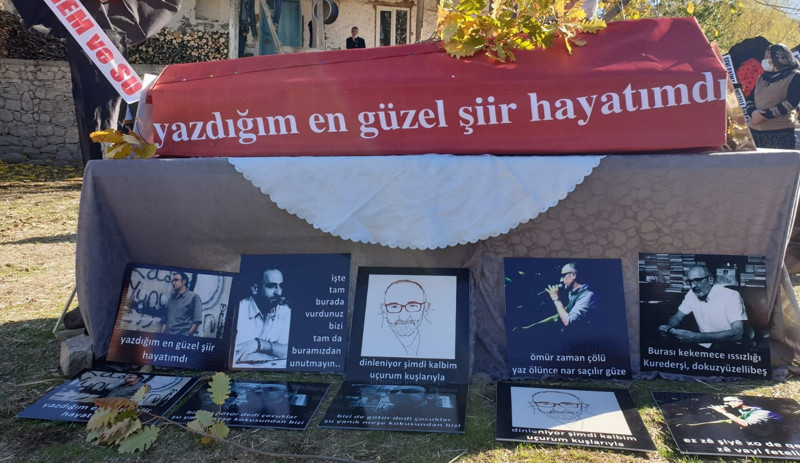 Şair-yazar Mehmet Çetin son yolculuğuna uğurlandı - Resim : 1