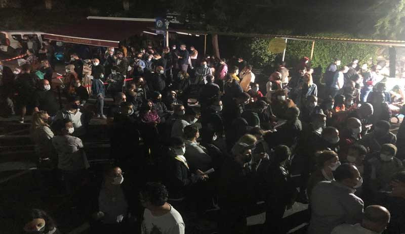 İstanbul'da iş çıkışı aşı yoğunluğu - Resim : 1