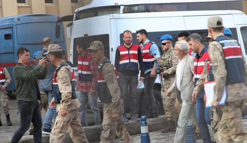 Seçilmiş belediye başkanı Mızraklı yine tahliye edilmedi - Resim : 1