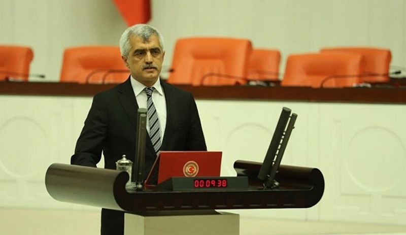 'Tam bir felaket, her sabah bir bakan veya yardımcısı görevden alınıyor' - Resim : 1