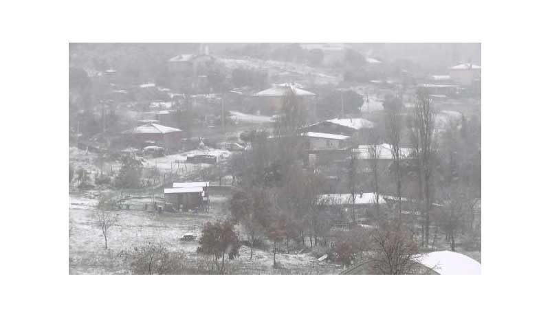 İstanbul'da beklenen kar yağışı başladı - Resim : 1