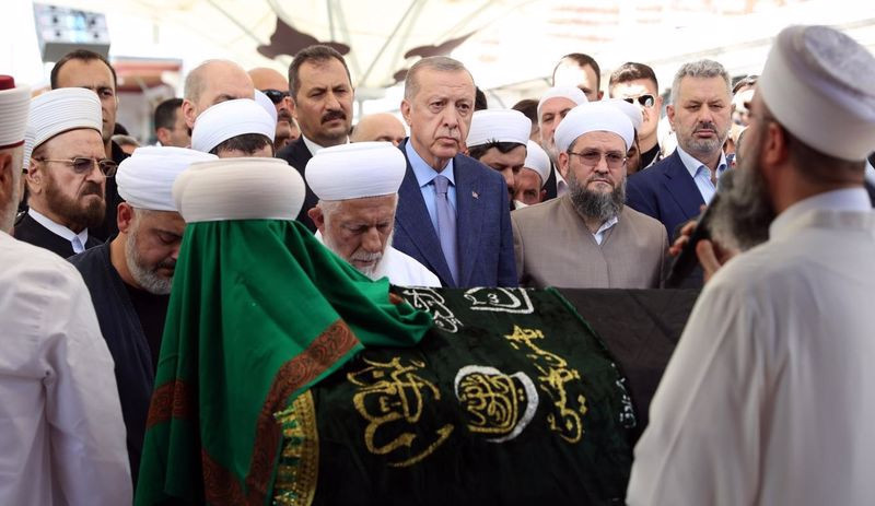 Diyanet’in tarikatlar raporunda İsmailağa cemaati: 'Görüşleri ve fetvaları Diyanet'le uyumlu' - Resim : 1