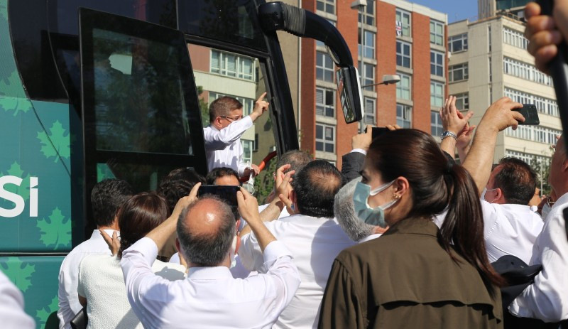 Davutoğlu, polis engeline rağmen 'temiz siyaset' çağrısını yineledi, 7 madde saydı - Resim : 2