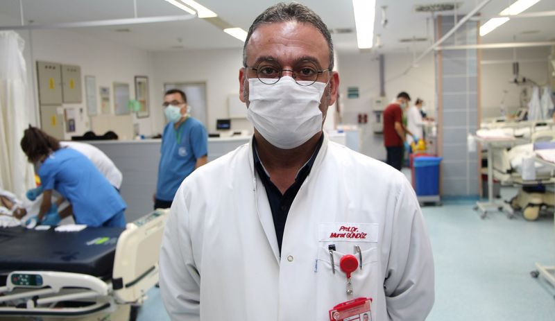 Bilim Kurulu Üyesi Gündüz: Okullarda düzensiz kalabalıkların oluşması engellenmeli - Resim : 1