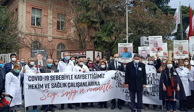 TTB, '1 Nisan Hekim ve Sağlık Çalışanlarını Anma Günü'nde hayatını kaybeden meslektaşlarını andı - Resim : 1