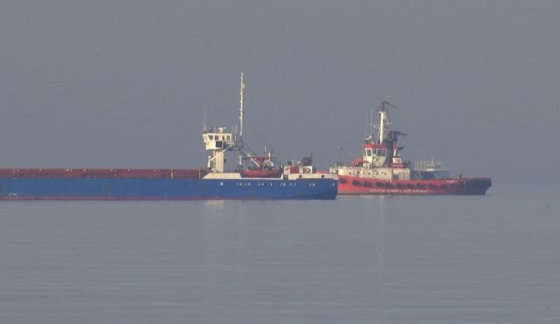 İstanbul Boğazı'nda Tanzanya bandıralı demir-çelik yüklü gemi arızası - Resim : 1