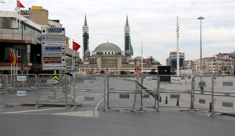 Taksim'de 1 Mayıs ablukası - Resim : 1