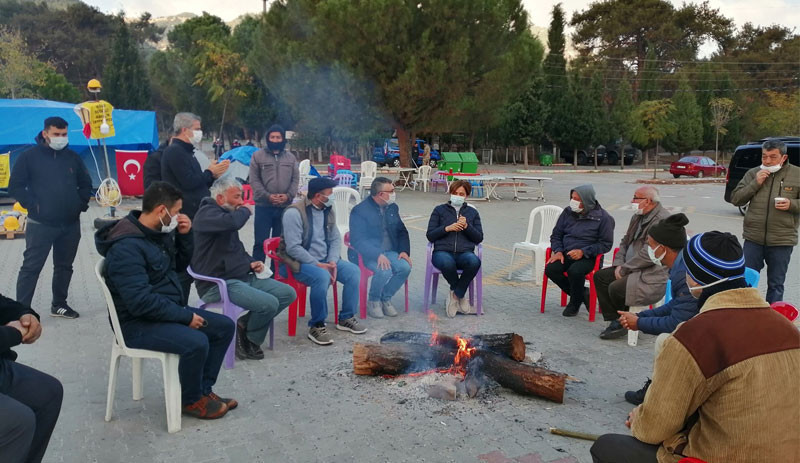Madencilere jandarma engeli: Sendikacılar gözaltına alındı - Resim : 1