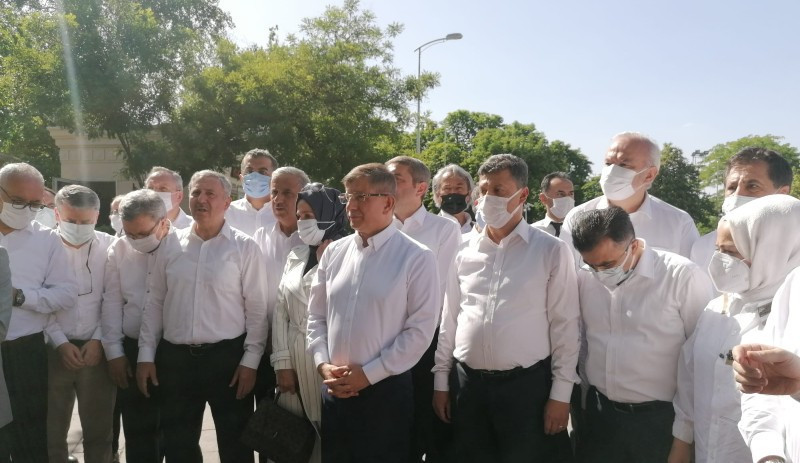 Davutoğlu, polis engeline rağmen 'temiz siyaset' çağrısını yineledi, 7 madde saydı - Resim : 1