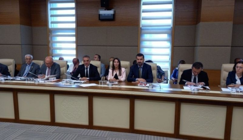 Dezenformasyon yasası görüşüldü: Sansür torba yasası - Resim : 1