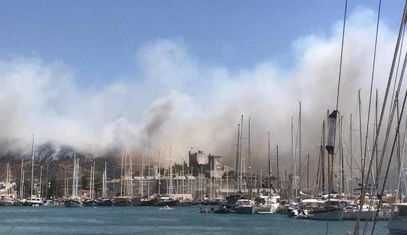 Yangın büyüyor | Bodrum Belediyesi'nden 'trafiğe çıkmayın' çağrısı - Resim : 3