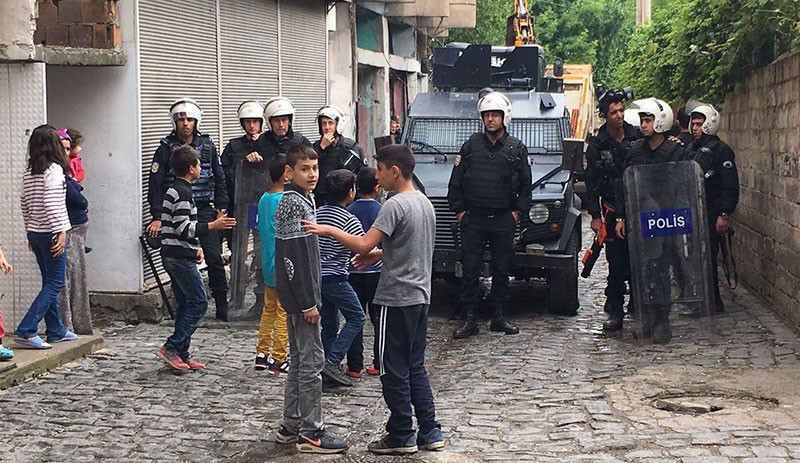 Sur’da yıkım başladı - Resim : 5