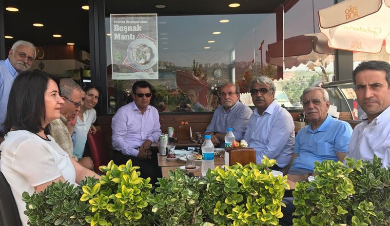 HDP heyetine Kandıra Cezaevi önünde yasak - Resim : 1