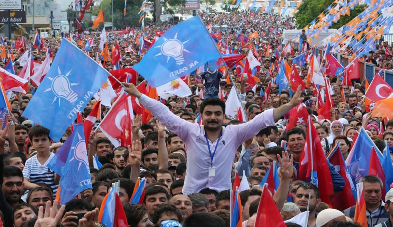 'AKP'deki değişimin etkisi tahminlerden fazla olabilir' - Resim : 1