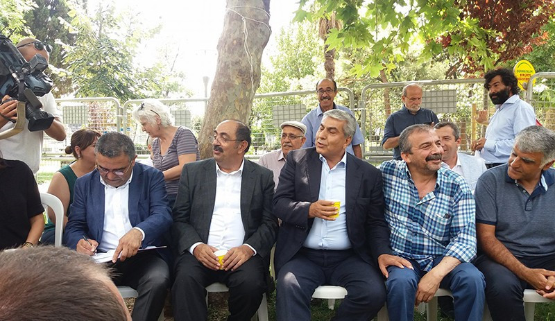 'İktidarın elinde kalan son iki argüman, korku ve kötülük' - Resim : 1