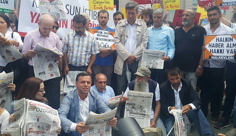 Gazetecilere hemen şimdi özgürlük - Resim : 1