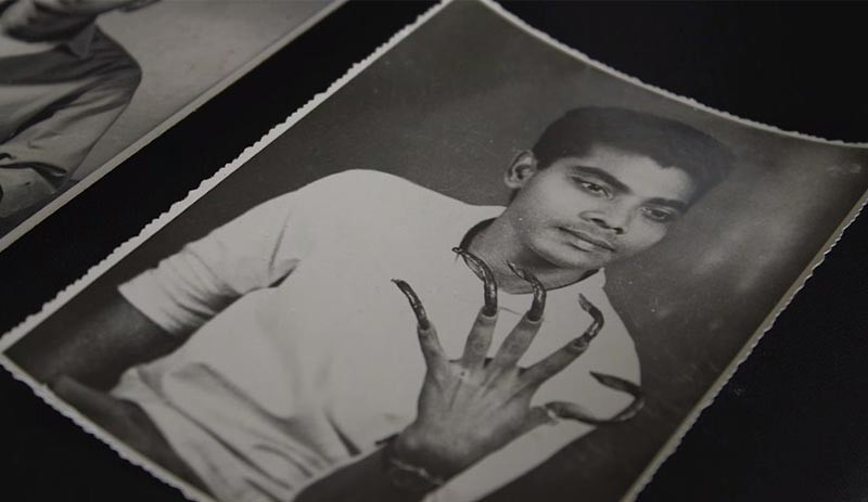 66 yıl sonra tırnaklarını kesti - Resim : 2