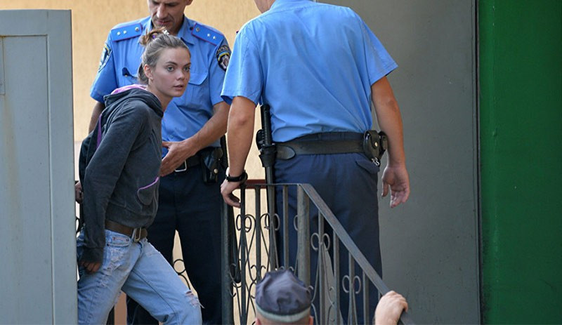 FEMEN'in kurucusu intihar etti - Resim : 1
