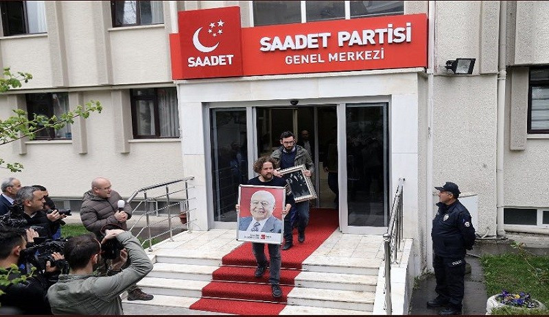 Saadet Partisi'nin boşalttığı binaya Yeniden Refah Partisi yerleşti - Resim : 1