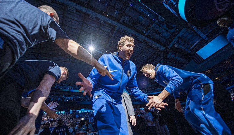 41 numara, 21 sezon, 1 takım: Nowitzki basketbola veda etti - Resim : 3