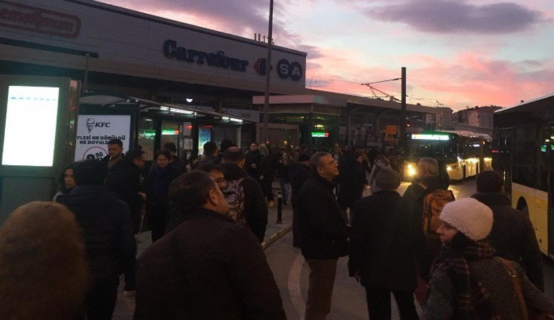 ‘Marmaray’ın durma nedeni Ankara'daki tren kazası’ - Resim : 1