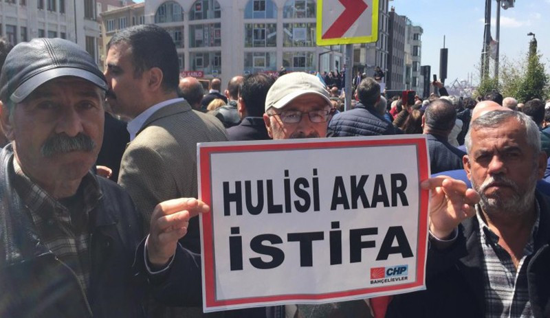 Kılıçdaroğlu'na saldırı protesto edildi - Resim : 3