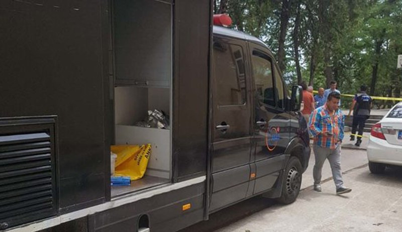 Meteoroloji Genel Müdürlüğü'nde cıva alarmı: 13 kişi hastaneye kaldırıldı - Resim : 1