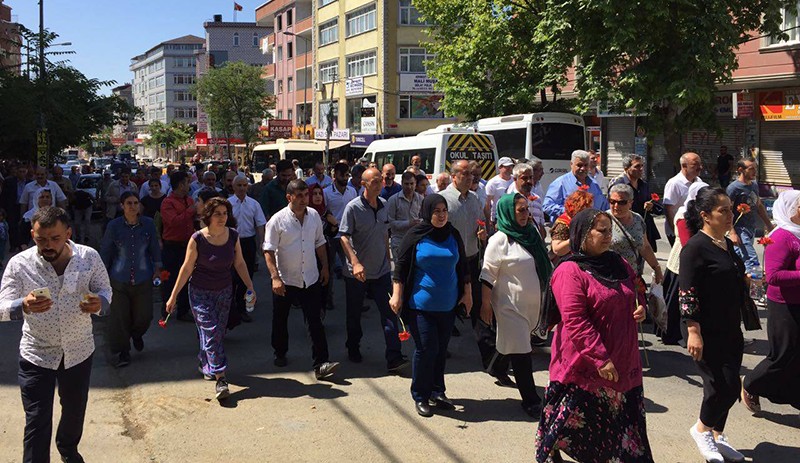 Bayram birçokları için mezarlık ziyareti - Resim: 15