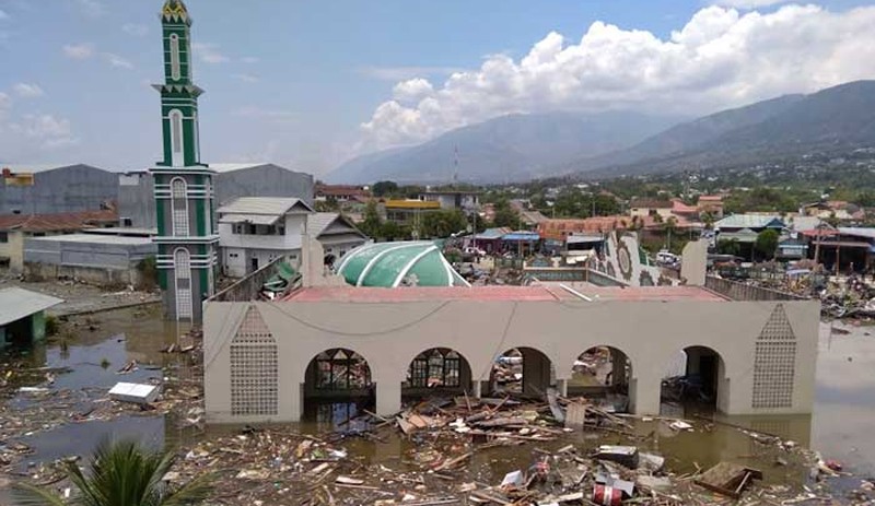 Endonezya'daki depremde ölenlerin sayısı artıyor - Resim: 5