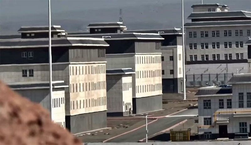 Çin'in Urumçi'de inşa ettiği toplama kampı ifşa oldu - Resim : 1