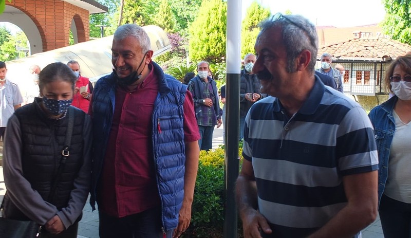 Maçoğlu Rize Fındıklı’da: Bunlar Karadeniz’e güzellik olarak bakmaz, ne elde edeceklerine bakar - Resim : 1