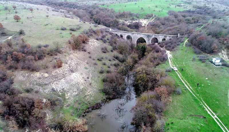 Mimar Sinan'ın 500 yıllık su kemerleri tahrip edildi - Resim : 1