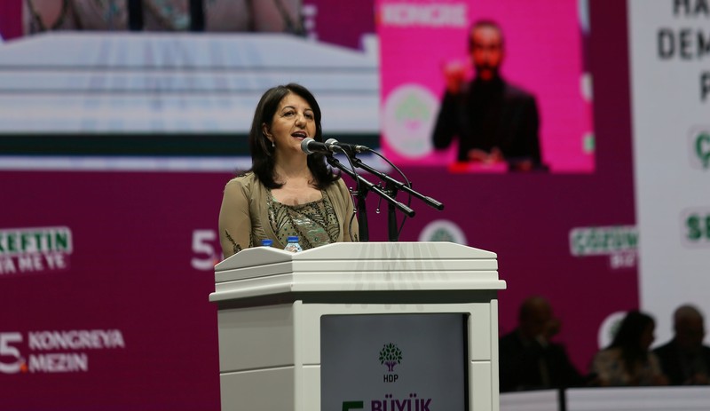 Ankara'da binlerce yurttaşın katıldığı HDP kongresinde Buldan ve Sancar yeniden eş başkan seçildi - Resim : 6
