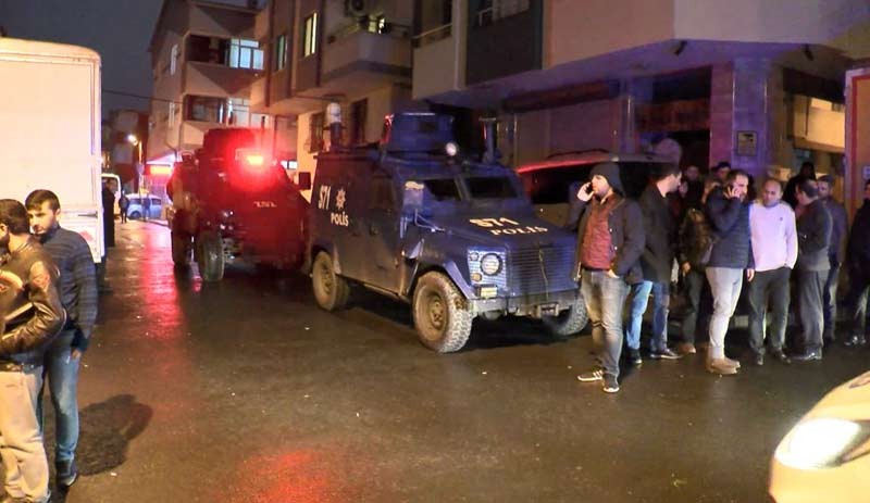 İstanbul'da silahlı kavga: Ölü ve yaralı var - Resim : 1