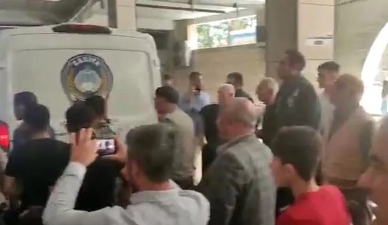 Urfa’da bir çocuğu araca kilitleyen zabıtaya soruşturma: Çocuk devlet korumasına alındı - Resim : 1