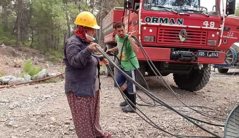 Yangın korkunç insanlar müthiş: Umut, azim ve omuz omuza doğa için yaşam savaşı veriyorlar - Resim : 5
