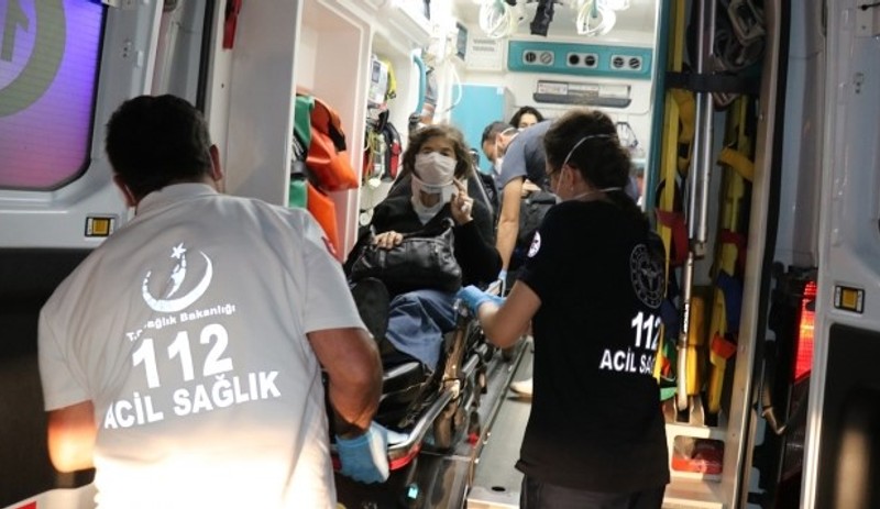 Bursa'da yolcu otobüsü devrildi: 1 ölü, 16 yaralı - Resim : 2