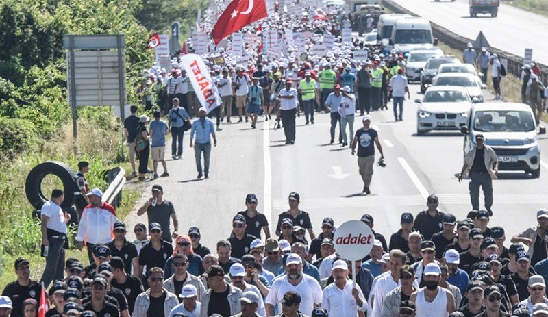 'Adalet istemek ne zamandan beri birilerinin iznine tabi' - Resim : 1