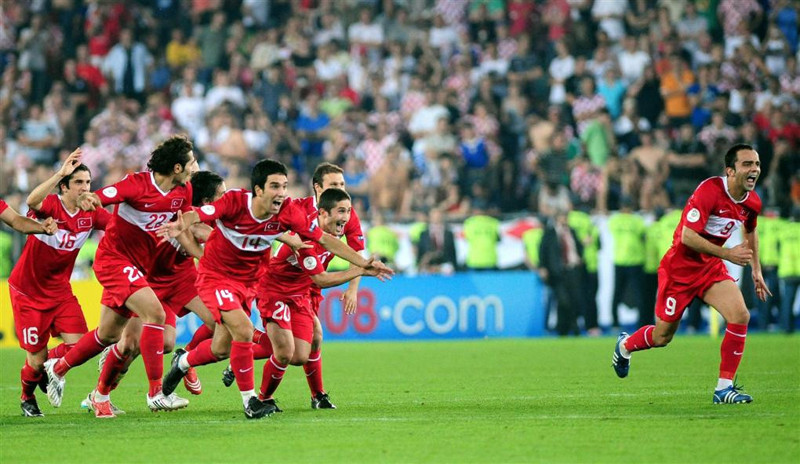 EURO 2020 festivali başlıyor: 24 ülke, 11 kent, 1 kupa! - Resim : 5