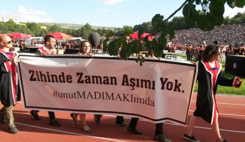 ODTÜ'den çok konuşulacak mezuniyet pankartları - Resim: 17