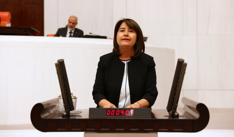 Bütçe görüşmelerinde AKP iktidarına tepki: Bütün toplum tükenmişlik sendromu yaşıyor - Resim : 2