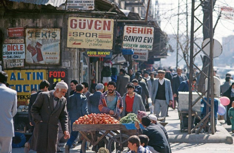 Fotoğrafçı Hans Peter Grumpe'nin objektifinden 90’larda Diyarbakır - Resim: 12