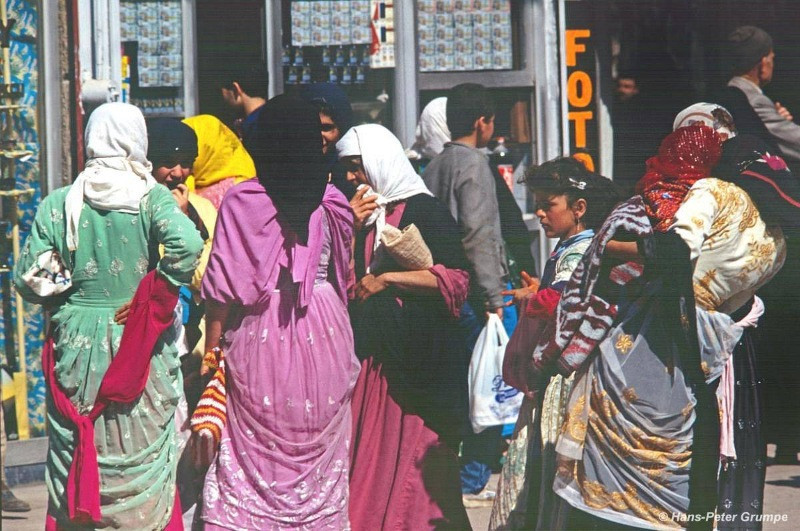 Fotoğrafçı Hans Peter Grumpe'nin objektifinden 90’larda Diyarbakır - Resim: 9