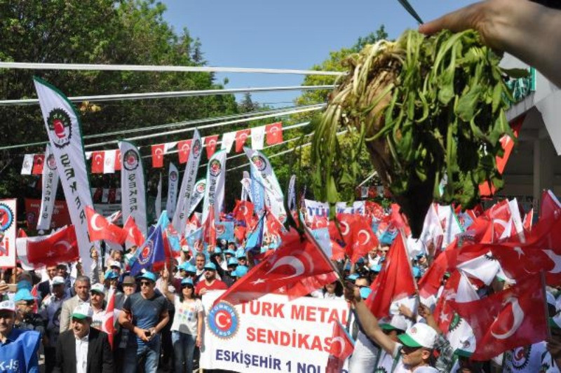 Fotoğraflarla Türkiye'de 1 Mayıs - Resim: 69
