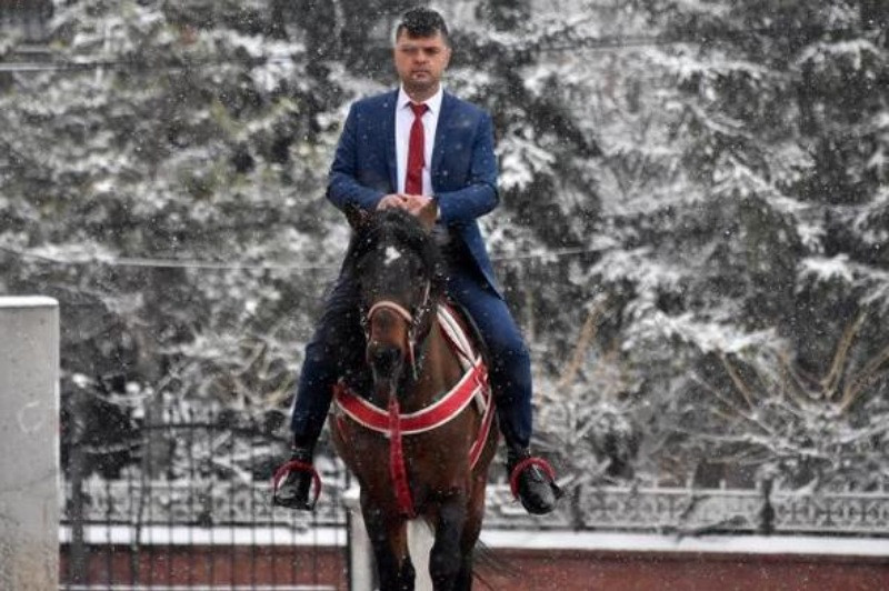 Sandık başından farklı görüntüler - Resim: 3